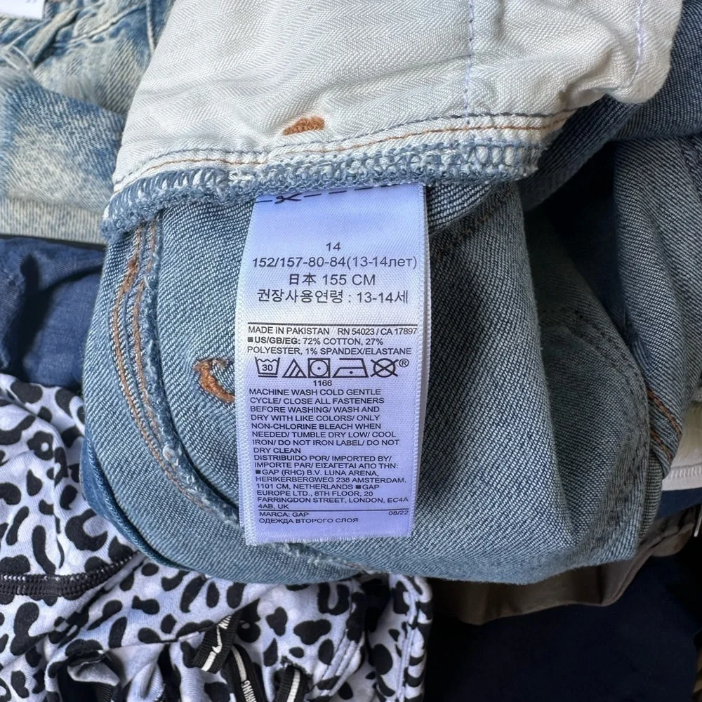 GAP casual chic